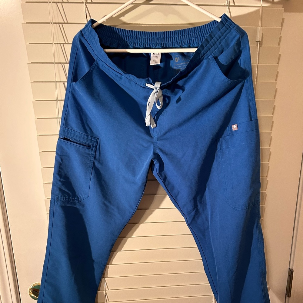 Figs scrub pants, women's, tapered/jogger style leg